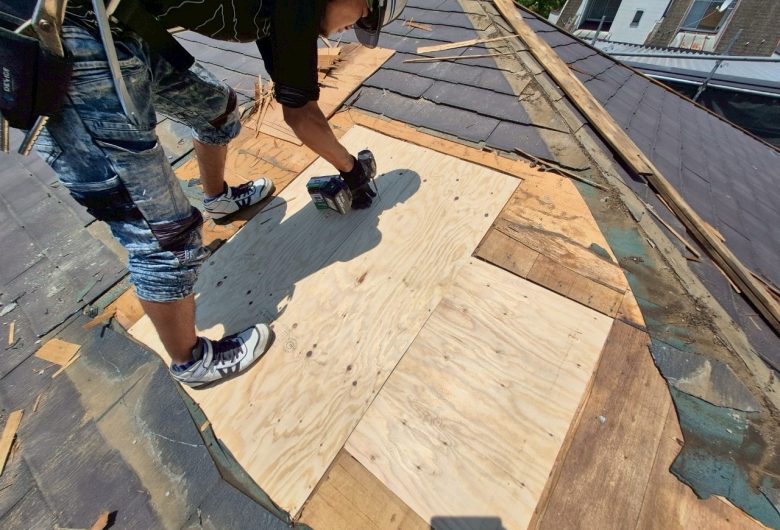 ,番長,つくば市,つくばみらい市,土浦市,阿見町,牛久市,龍ケ崎市,石岡市,稲敷市,牛久市,美浦村,利根町,取手市,守谷市,かすみがうら市,茨城県,千葉県,屋根葺き替え,工事,雨守り番長,屋根工事,屋根,雨樋,修理,外壁,外壁張替工事,リフォーム,カバー工法,内装工事,雨漏り,雨守り番長,コロニアル,Tルーフ,シングル屋根,横暖ルーフ,板金屋根,瓦,トタン,スレート,ガルバリウム鋼板,ルーフィング,予防,診断,お家,早期発見,お家のことなら,診断,ディプロマットスター