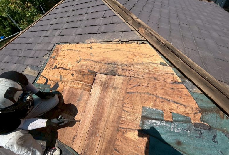 ,番長,つくば市,つくばみらい市,土浦市,阿見町,牛久市,龍ケ崎市,石岡市,稲敷市,牛久市,美浦村,利根町,取手市,守谷市,かすみがうら市,茨城県,千葉県,屋根葺き替え,工事,雨守り番長,屋根工事,屋根,雨樋,修理,外壁,外壁張替工事,リフォーム,カバー工法,内装工事,雨漏り,雨守り番長,コロニアル,Tルーフ,シングル屋根,横暖ルーフ,板金屋根,瓦,トタン,スレート,ガルバリウム鋼板,ルーフィング,予防,診断,お家,早期発見,お家のことなら,診断,ディプロマットスター