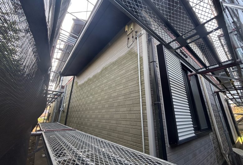 ,番長,つくば市,つくばみらい市,土浦市,阿見町,牛久市,龍ケ崎市,石岡市,稲敷市,牛久市,美浦村,利根町,取手市,守谷市,かすみがうら市,茨城県,千葉県,屋根葺き替え,工事,雨守り番長,屋根工事,屋根,雨樋,修理,外壁,外壁張替工事,リフォーム,カバー工法,内装工事,雨漏り,雨守り番長,コロニアル,Tルーフ,シングル屋根,横暖ルーフ,板金屋根,瓦,トタン,スレート,ガルバリウム鋼板,ルーフィング,予防,診断,お家,早期発見,お家のことなら,診断,ディプロマットスター