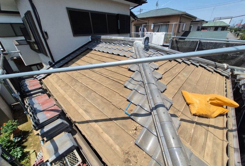 ,番長,つくば市,つくばみらい市,土浦市,阿見町,牛久市,龍ケ崎市,石岡市,稲敷市,牛久市,美浦村,利根町,取手市,守谷市,かすみがうら市,茨城県,千葉県,屋根葺き替え,工事,雨守り番長,屋根工事,屋根,雨樋,修理,外壁,外壁張替工事,リフォーム,カバー工法,内装工事,雨漏り,雨守り番長,コロニアル,Tルーフ,シングル屋根,横暖ルーフ,板金屋根,瓦,トタン,スレート,ガルバリウム鋼板,ルーフィング,予防,診断,お家,早期発見,お家のことなら,診断,ディプロマットスター