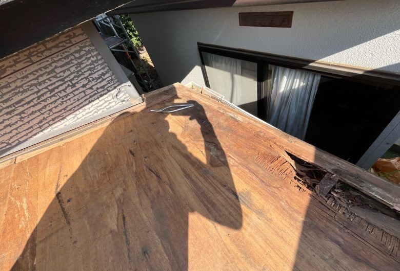 ,番長,つくば市,つくばみらい市,土浦市,阿見町,牛久市,龍ケ崎市,石岡市,稲敷市,牛久市,美浦村,利根町,取手市,守谷市,かすみがうら市,茨城県,千葉県,屋根葺き替え,工事,雨守り番長,屋根工事,屋根,雨樋,修理,外壁,外壁張替工事,リフォーム,カバー工法,内装工事,雨漏り,雨守り番長,コロニアル,Tルーフ,シングル屋根,横暖ルーフ,板金屋根,瓦,トタン,スレート,ガルバリウム鋼板,ルーフィング,予防,診断,お家,早期発見,お家のことなら,診断,ディプロマットスター