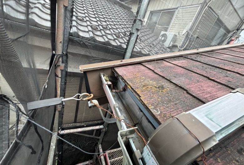 ,番長,つくば市,つくばみらい市,土浦市,阿見町,牛久市,龍ケ崎市,石岡市,稲敷市,牛久市,美浦村,利根町,取手市,守谷市,かすみがうら市,茨城県,千葉県,屋根葺き替え,工事,雨守り番長,屋根工事,屋根,雨樋,修理,外壁,外壁張替工事,リフォーム,カバー工法,内装工事,雨漏り,雨守り番長,コロニアル,Tルーフ,シングル屋根,横暖ルーフ,板金屋根,瓦,トタン,スレート,ガルバリウム鋼板,ルーフィング,予防,診断,お家,早期発見,お家のことなら,診断,ディプロマットスター