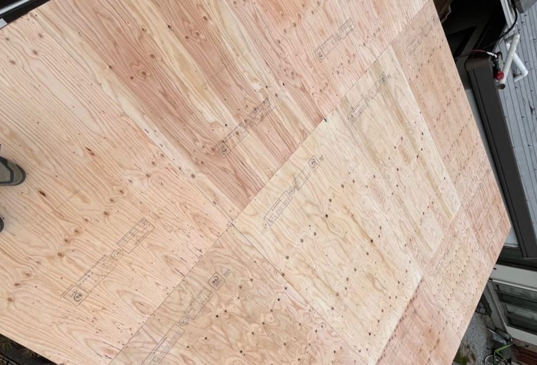 ,番長,つくば市,つくばみらい市,土浦市,阿見町,牛久市,龍ケ崎市,石岡市,稲敷市,牛久市,美浦村,利根町,取手市,守谷市,かすみがうら市,茨城県,千葉県,屋根葺き替え,工事,雨守り番長,屋根工事,屋根,雨樋,修理,外壁,外壁張替工事,リフォーム,カバー工法,内装工事,雨漏り,雨守り番長,コロニアル,Tルーフ,シングル屋根,横暖ルーフ,板金屋根,瓦,トタン,スレート,ガルバリウム鋼板,ルーフィング,予防,診断,お家,早期発見,お家のことなら,診断,ディプロマットスター