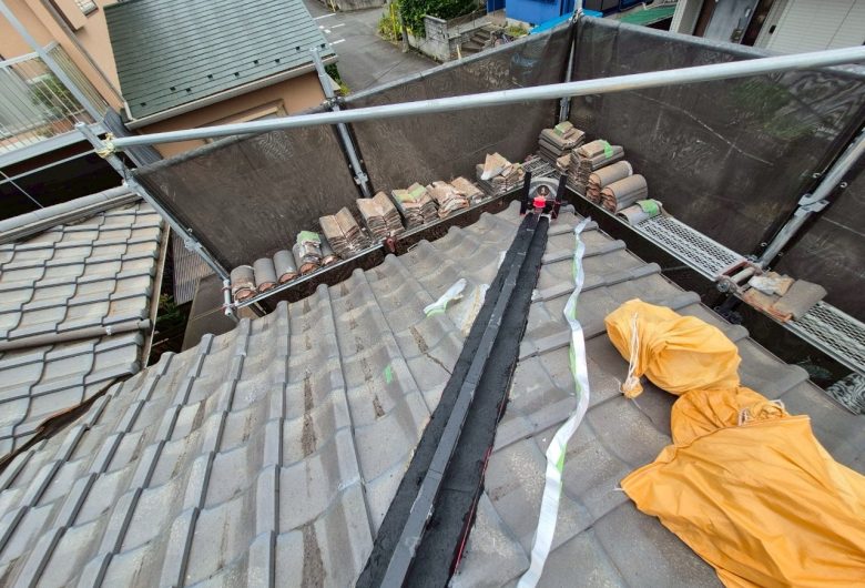 ,番長,つくば市,つくばみらい市,土浦市,阿見町,牛久市,龍ケ崎市,石岡市,稲敷市,牛久市,美浦村,利根町,取手市,守谷市,かすみがうら市,茨城県,千葉県,屋根葺き替え,工事,雨守り番長,屋根工事,屋根,雨樋,修理,外壁,外壁張替工事,リフォーム,カバー工法,内装工事,雨漏り,雨守り番長,コロニアル,Tルーフ,シングル屋根,横暖ルーフ,板金屋根,瓦,トタン,スレート,ガルバリウム鋼板,ルーフィング,予防,診断,お家,早期発見,お家のことなら,診断,ディプロマットスター