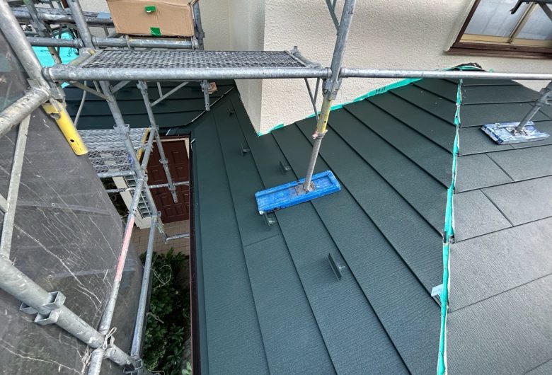 ,番長,つくば市,つくばみらい市,土浦市,阿見町,牛久市,龍ケ崎市,石岡市,稲敷市,牛久市,美浦村,利根町,取手市,守谷市,かすみがうら市,茨城県,千葉県,屋根葺き替え,工事,雨守り番長,屋根工事,屋根,雨樋,修理,外壁,外壁張替工事,リフォーム,カバー工法,内装工事,雨漏り,雨守り番長,コロニアル,Tルーフ,シングル屋根,横暖ルーフ,板金屋根,瓦,トタン,スレート,ガルバリウム鋼板,ルーフィング,予防,診断,お家,早期発見,お家のことなら,診断,ディプロマットスター