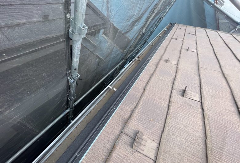 ,番長,つくば市,つくばみらい市,土浦市,阿見町,牛久市,龍ケ崎市,石岡市,稲敷市,牛久市,美浦村,利根町,取手市,守谷市,かすみがうら市,茨城県,千葉県,屋根葺き替え,工事,雨守り番長,屋根工事,屋根,雨樋,修理,外壁,外壁張替工事,リフォーム,カバー工法,内装工事,雨漏り,雨守り番長,コロニアル,Tルーフ,シングル屋根,横暖ルーフ,板金屋根,瓦,トタン,スレート,ガルバリウム鋼板,ルーフィング,予防,診断,お家,早期発見,お家のことなら,診断,ディプロマットスター