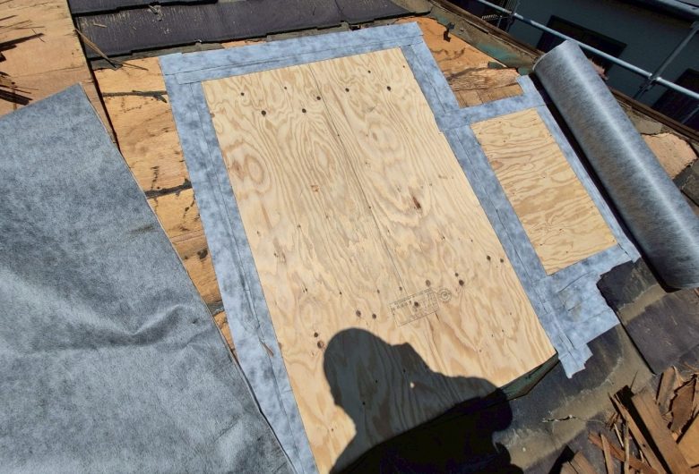 ,番長,つくば市,つくばみらい市,土浦市,阿見町,牛久市,龍ケ崎市,石岡市,稲敷市,牛久市,美浦村,利根町,取手市,守谷市,かすみがうら市,茨城県,千葉県,屋根葺き替え,工事,雨守り番長,屋根工事,屋根,雨樋,修理,外壁,外壁張替工事,リフォーム,カバー工法,内装工事,雨漏り,雨守り番長,コロニアル,Tルーフ,シングル屋根,横暖ルーフ,板金屋根,瓦,トタン,スレート,ガルバリウム鋼板,ルーフィング,予防,診断,お家,早期発見,お家のことなら,診断,ディプロマットスター