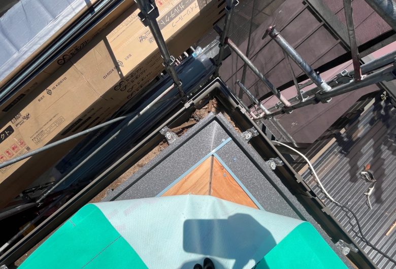 ,番長,つくば市,つくばみらい市,土浦市,阿見町,牛久市,龍ケ崎市,石岡市,稲敷市,牛久市,美浦村,利根町,取手市,守谷市,かすみがうら市,茨城県,千葉県,屋根葺き替え,工事,雨守り番長,屋根工事,屋根,雨樋,修理,外壁,外壁張替工事,リフォーム,カバー工法,内装工事,雨漏り,雨守り番長,コロニアル,Tルーフ,シングル屋根,横暖ルーフ,板金屋根,瓦,トタン,スレート,ガルバリウム鋼板,ルーフィング,予防,診断,お家,早期発見,お家のことなら,診断,ディプロマットスター