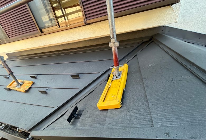 ,番長,つくば市,つくばみらい市,土浦市,阿見町,牛久市,龍ケ崎市,石岡市,稲敷市,牛久市,美浦村,利根町,取手市,守谷市,かすみがうら市,茨城県,千葉県,屋根葺き替え,工事,雨守り番長,屋根工事,屋根,雨樋,修理,外壁,外壁張替工事,リフォーム,カバー工法,内装工事,雨漏り,雨守り番長,コロニアル,Tルーフ,シングル屋根,横暖ルーフ,板金屋根,瓦,トタン,スレート,ガルバリウム鋼板,ルーフィング,予防,診断,お家,早期発見,お家のことなら,診断,ディプロマットスター