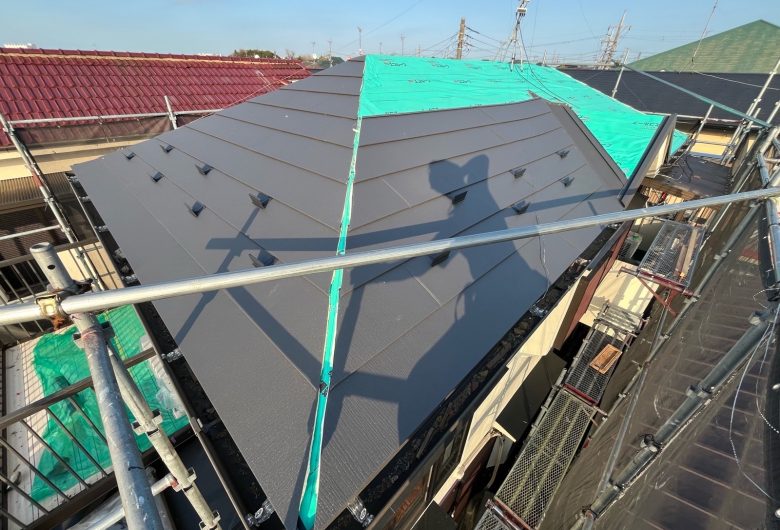 ,番長,つくば市,つくばみらい市,土浦市,阿見町,牛久市,龍ケ崎市,石岡市,稲敷市,牛久市,美浦村,利根町,取手市,守谷市,かすみがうら市,茨城県,千葉県,屋根葺き替え,工事,雨守り番長,屋根工事,屋根,雨樋,修理,外壁,外壁張替工事,リフォーム,カバー工法,内装工事,雨漏り,雨守り番長,コロニアル,Tルーフ,シングル屋根,横暖ルーフ,板金屋根,瓦,トタン,スレート,ガルバリウム鋼板,ルーフィング,予防,診断,お家,早期発見,お家のことなら,診断,ディプロマットスター